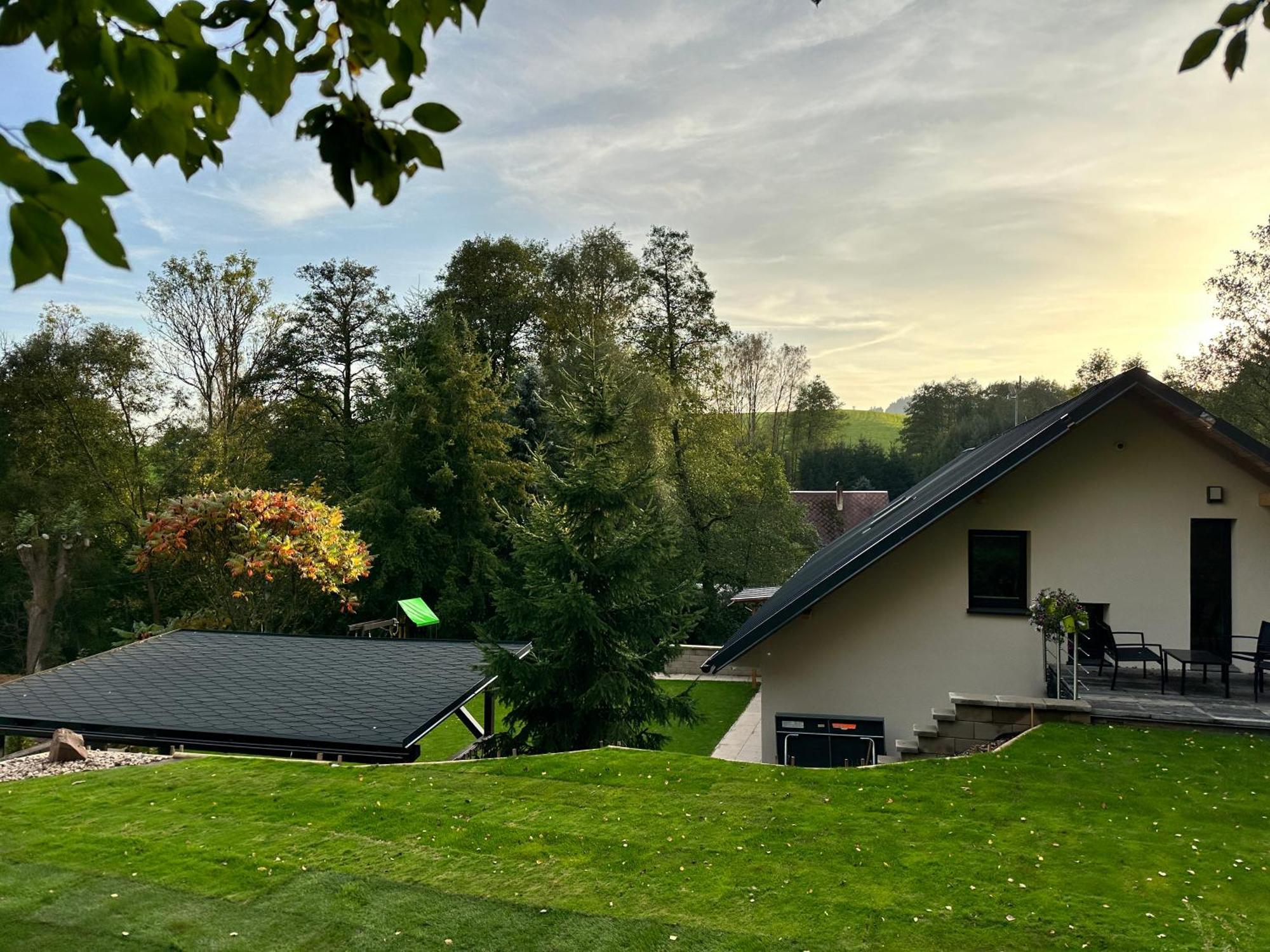 Apartmany Krenov Bernsdorf エクステリア 写真