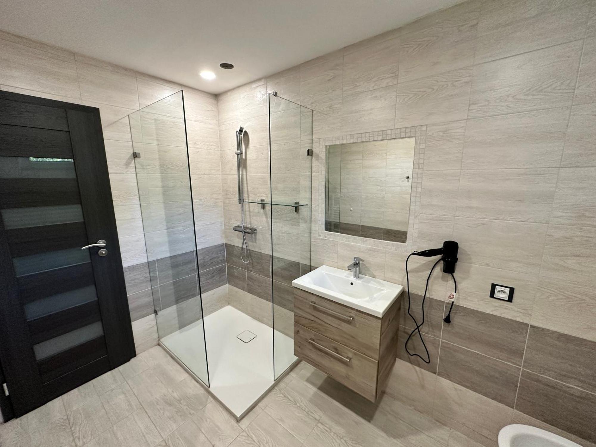 Apartmany Krenov Bernsdorf エクステリア 写真
